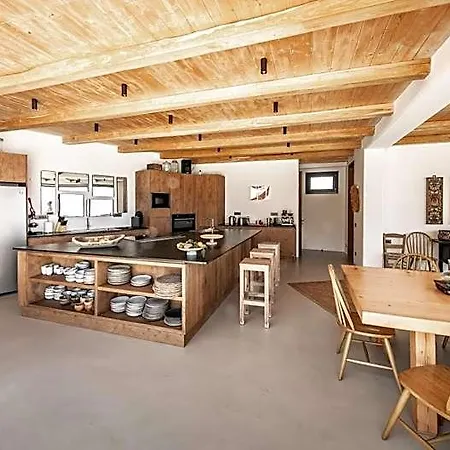 Joy Mykonos Boutique Ano Mera