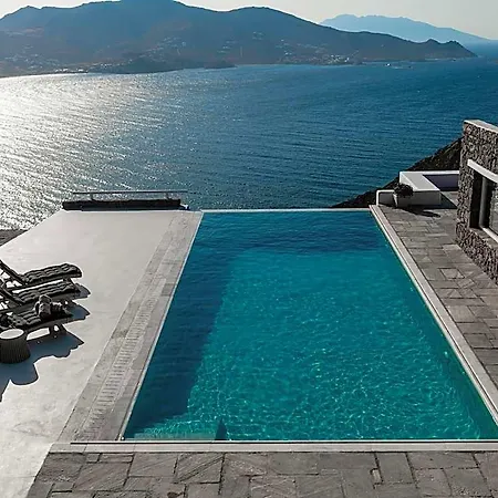 Joy Mykonos Boutique Ano Mera