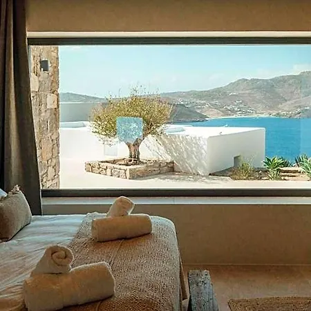 Joy Mykonos Boutique * Ano Mera